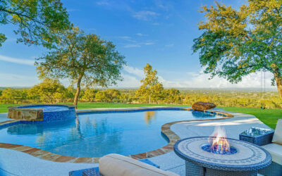 Fiberglass vs. Gunite Pools: Understanding the Differences