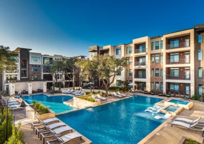 apartment community pool