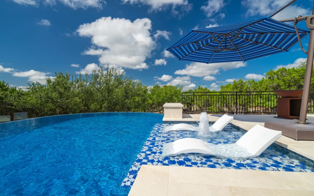Poolside Reads: Top Books to Enjoy By The Pool