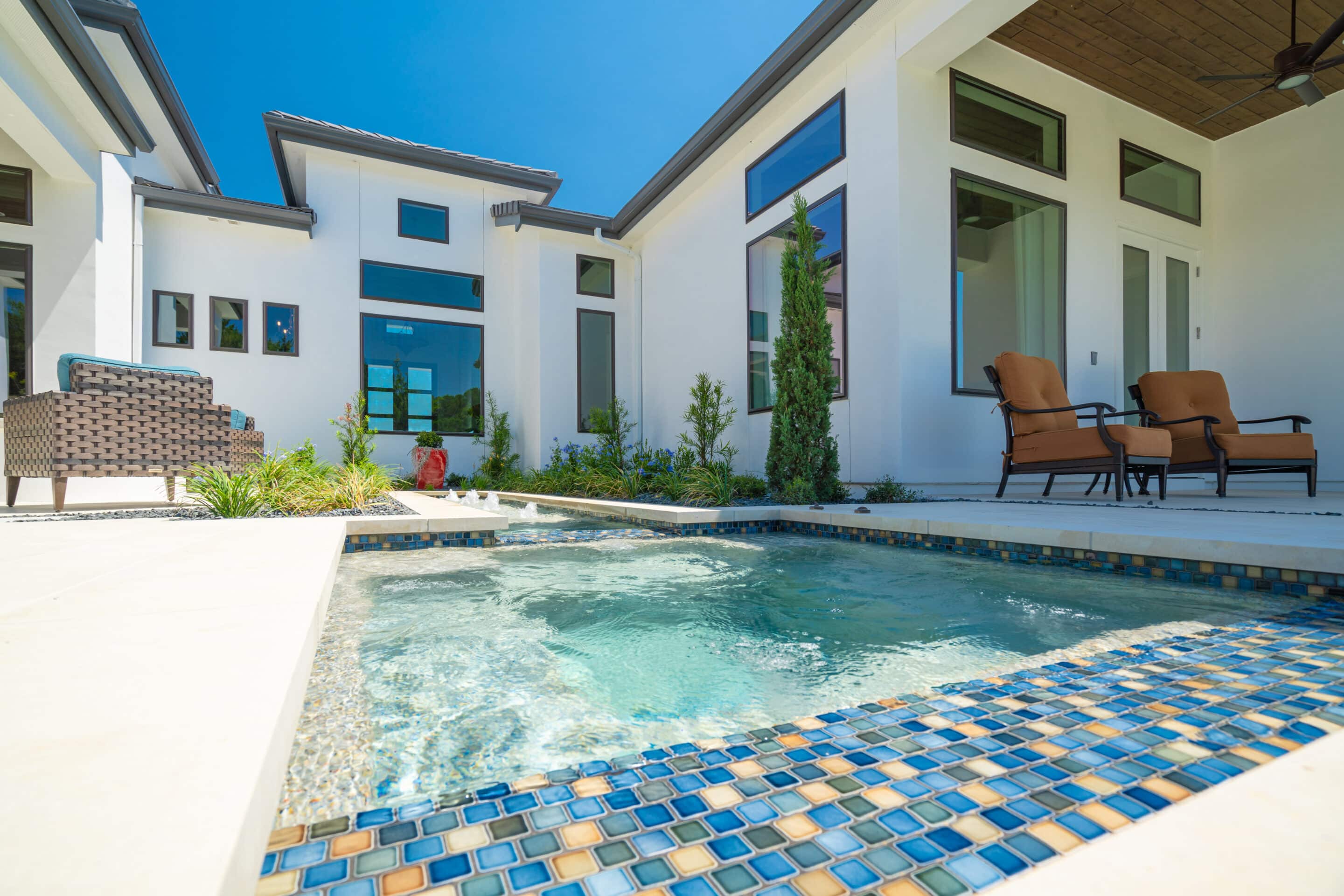 Keith Zars Pool built in Bulverde