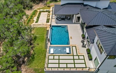 Modern Pool Features